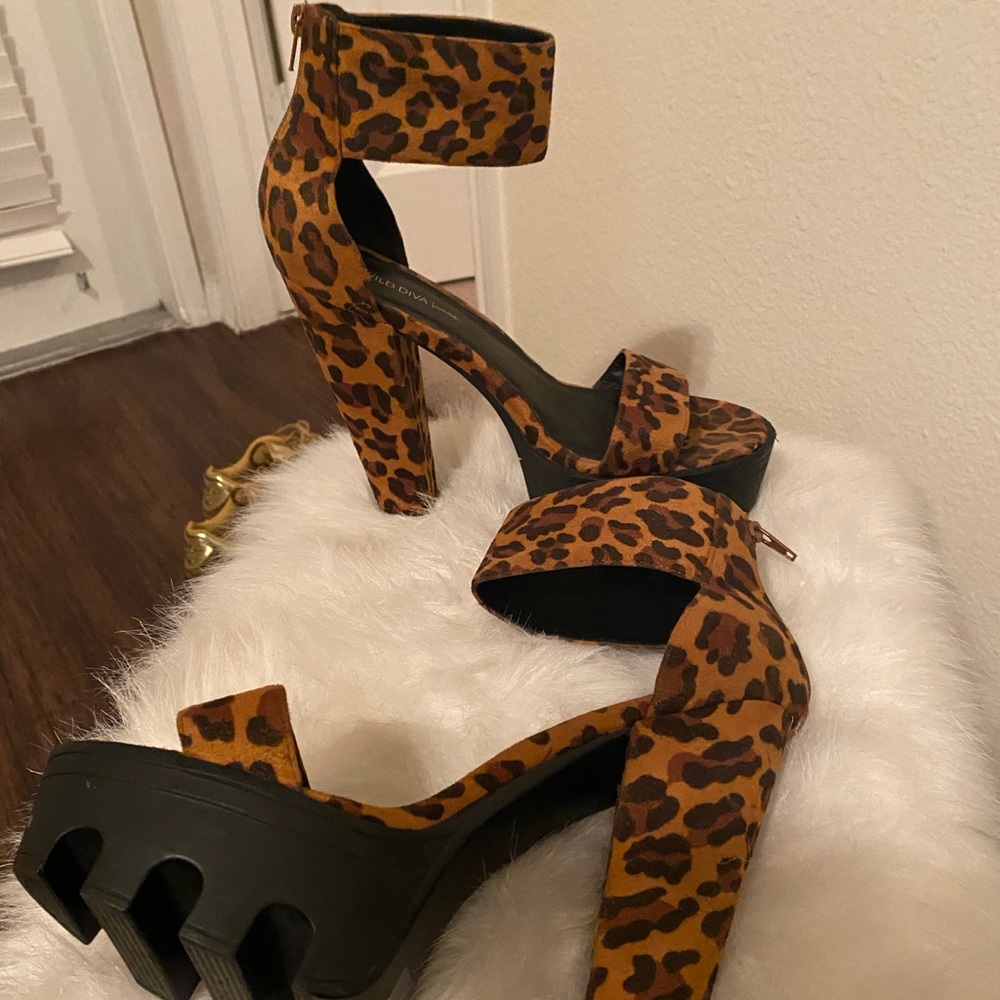 Leopard heels